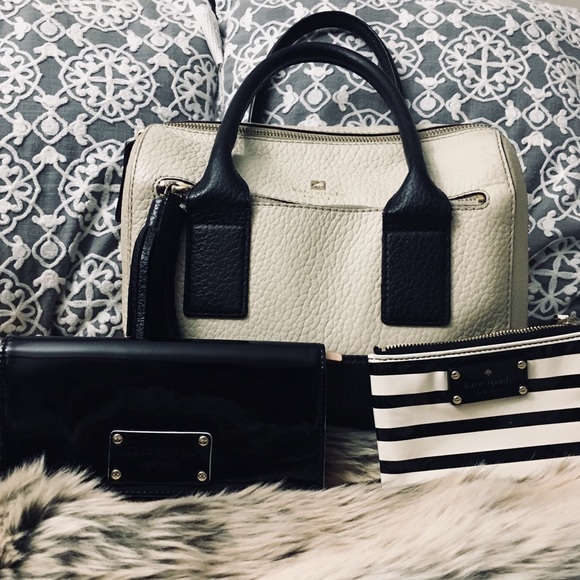 kate spade Handbags - SALEPRICE FIRM♠️♠️Kate Spade Bundle!! EUC!!